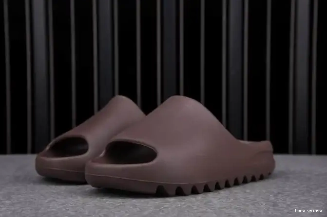 hype Adidas Soot Slide Yeezy G55495 0602